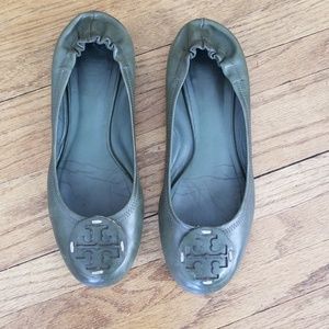 Tory Burch Olive green Reva flats